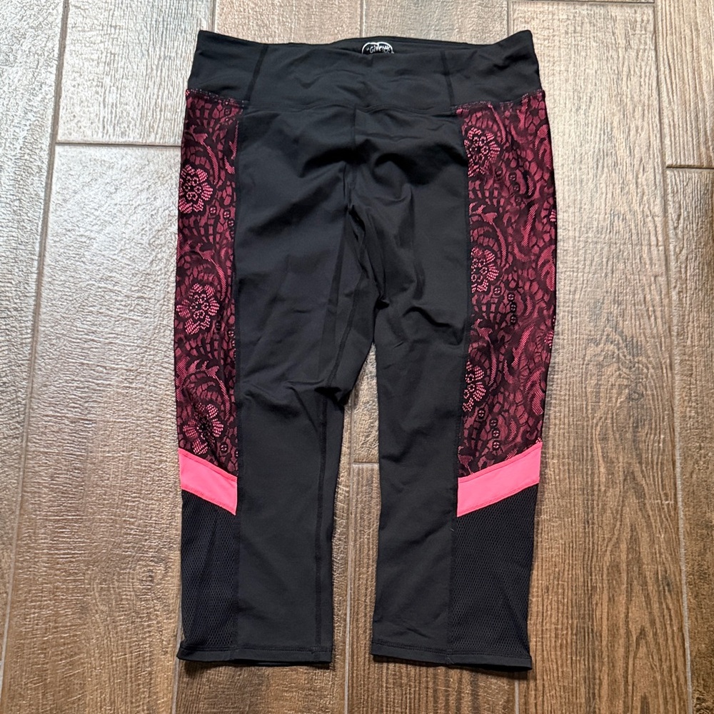 Betsey Johnson Black and Pink Lace Capris